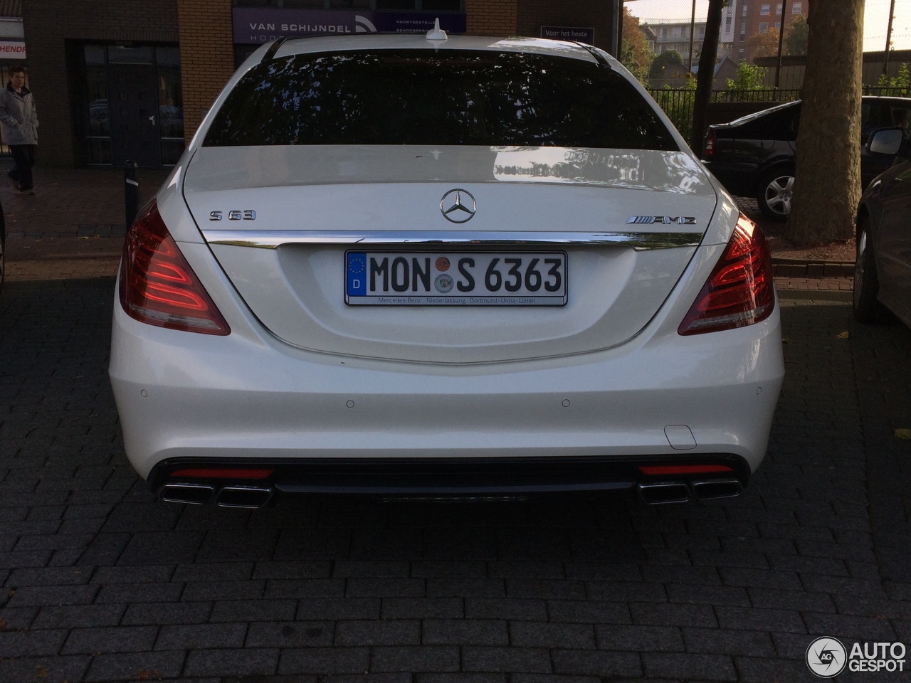 Mercedes-Benz S 63 AMG V222