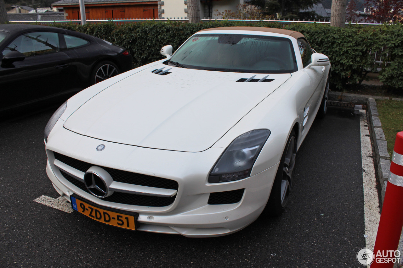 Mercedes-Benz SLS AMG Roadster