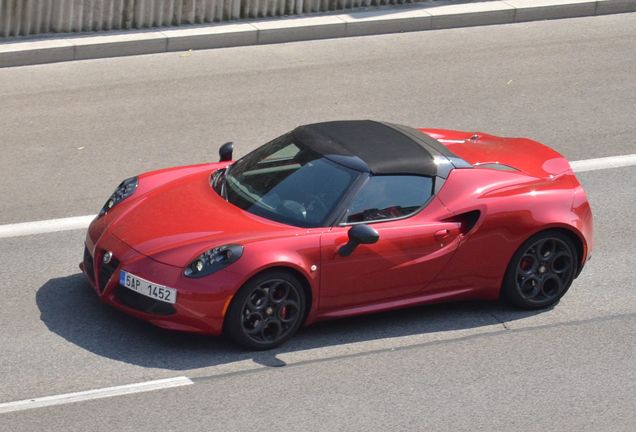 Alfa Romeo 4C Spider