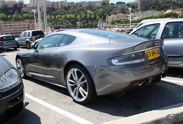 Aston Martin DBS