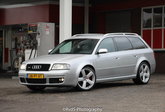 Audi RS6 Avant C5