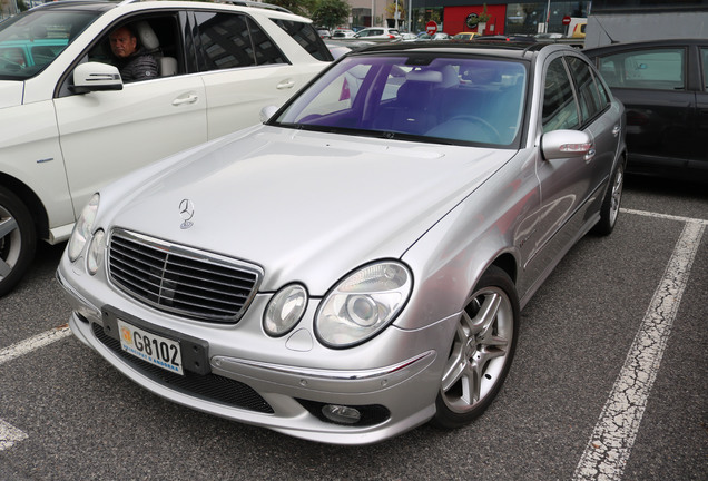 Mercedes-Benz E 55 AMG