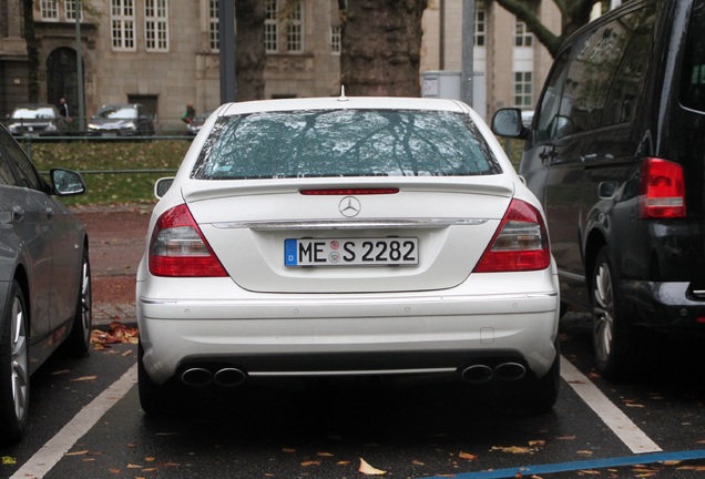 Mercedes-Benz E 63 AMG