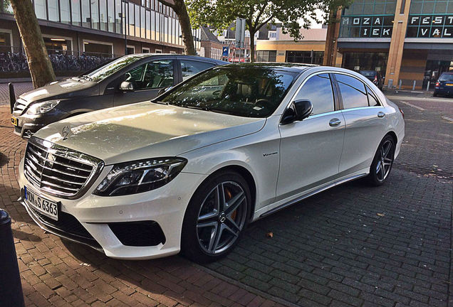 Mercedes-Benz S 63 AMG V222