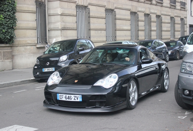 Porsche 996 GT2