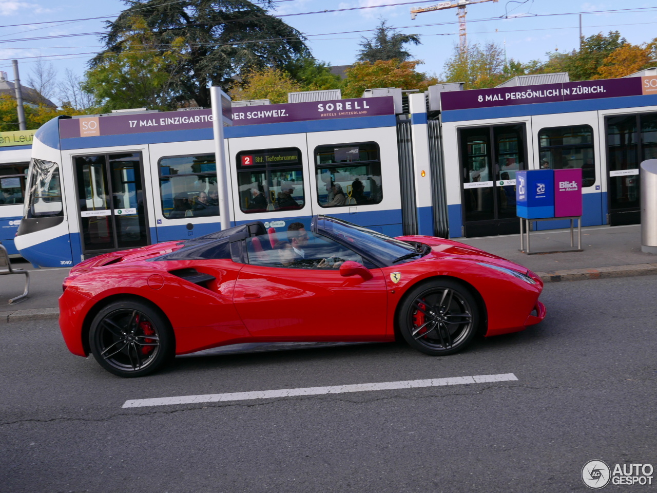 Ferrari 488 Spider