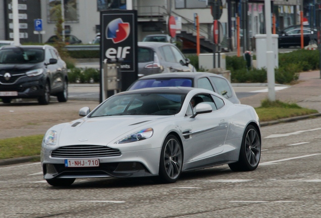 Aston Martin Vanquish 2013