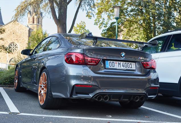 BMW M4 GTS