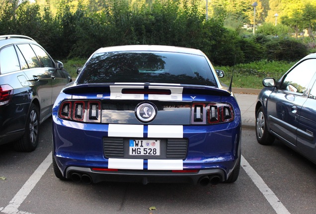 Ford Mustang Shelby GT500 2013