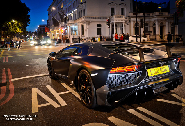 Lamborghini Aventador LP750-4 SuperVeloce