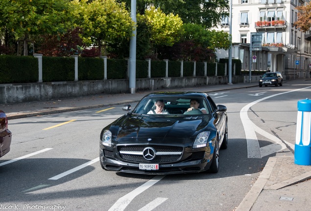 Mercedes-Benz SLS AMG