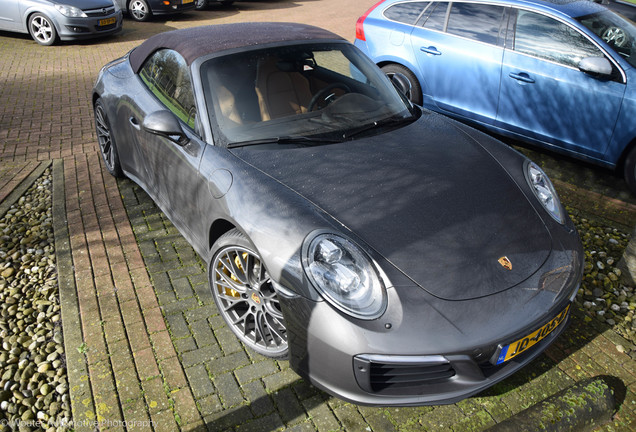 Porsche 991 Carrera 4S Cabriolet MkII