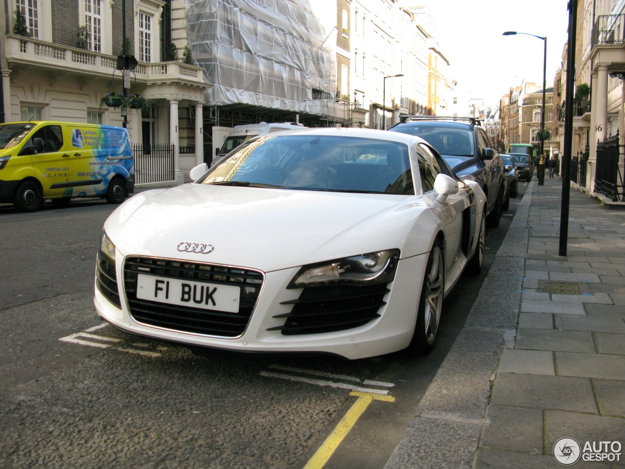 Audi R8