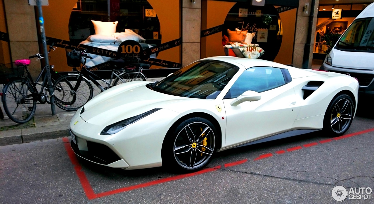 Ferrari 488 Spider