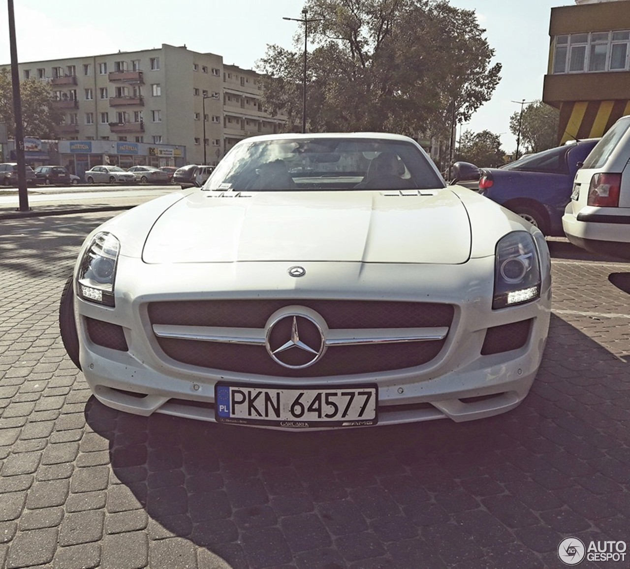 Mercedes-Benz SLS AMG