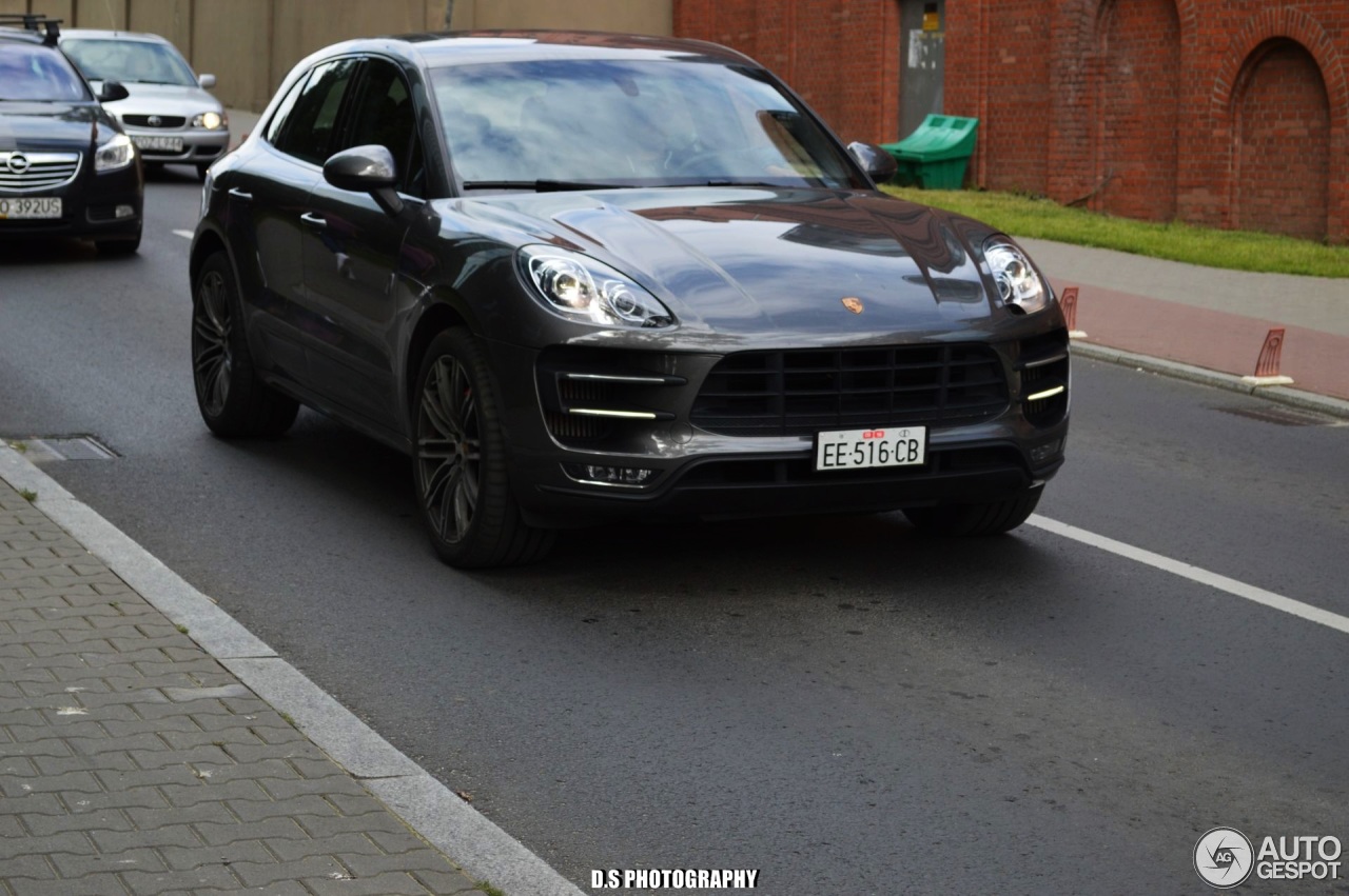 Porsche 95B Macan Turbo