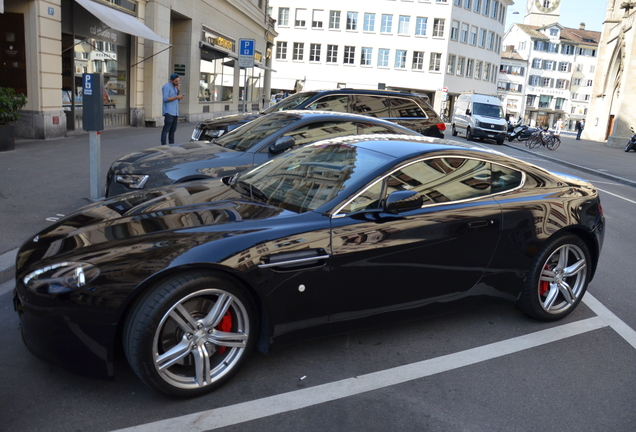 Aston Martin V8 Vantage