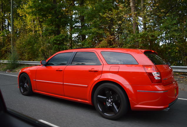 Dodge Magnum SRT-8