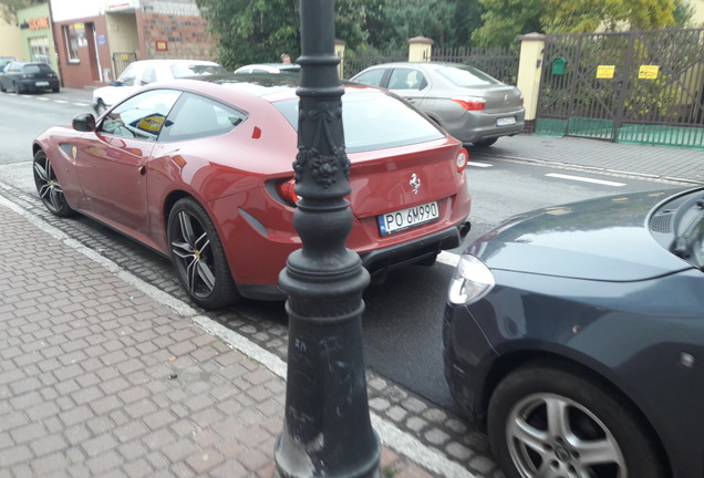 Ferrari FF