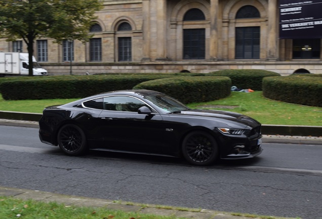 Ford Mustang GT 2015