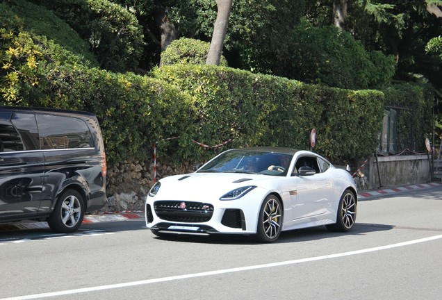 Jaguar F-TYPE SVR Coupé