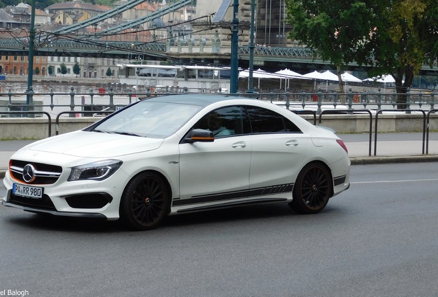 Mercedes-Benz CLA 45 AMG OrangeArt Edition C117