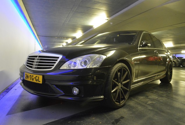 Mercedes-Benz S 65 AMG V221