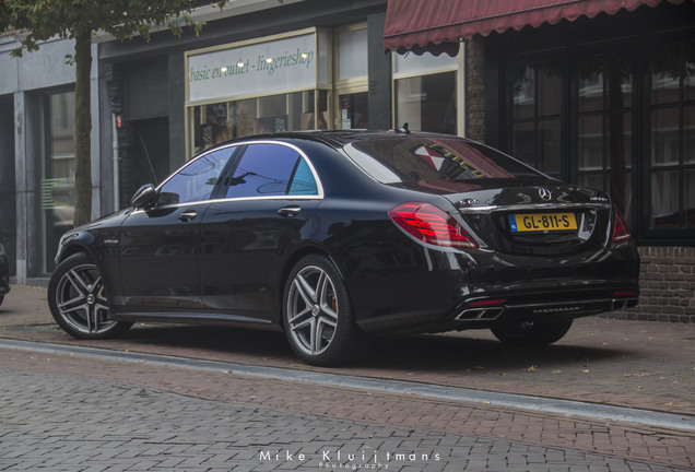 Mercedes-Benz S 65 AMG V222