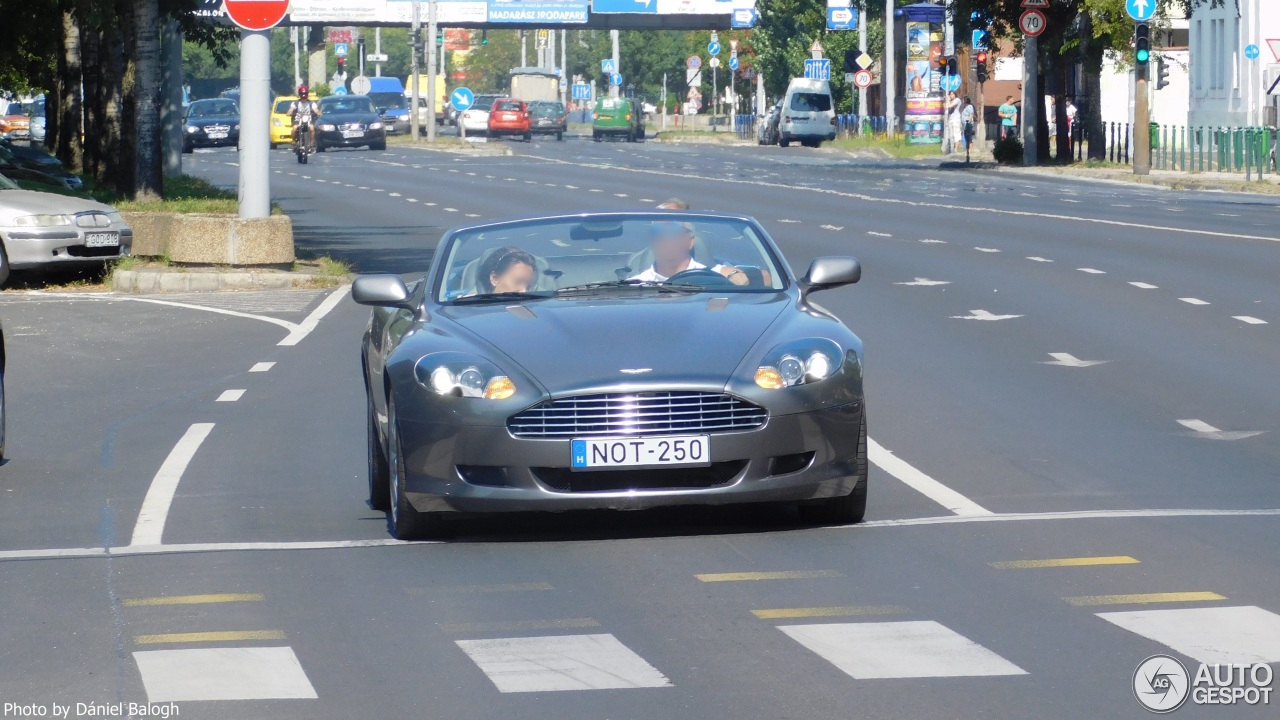 Aston Martin DB9 Volante