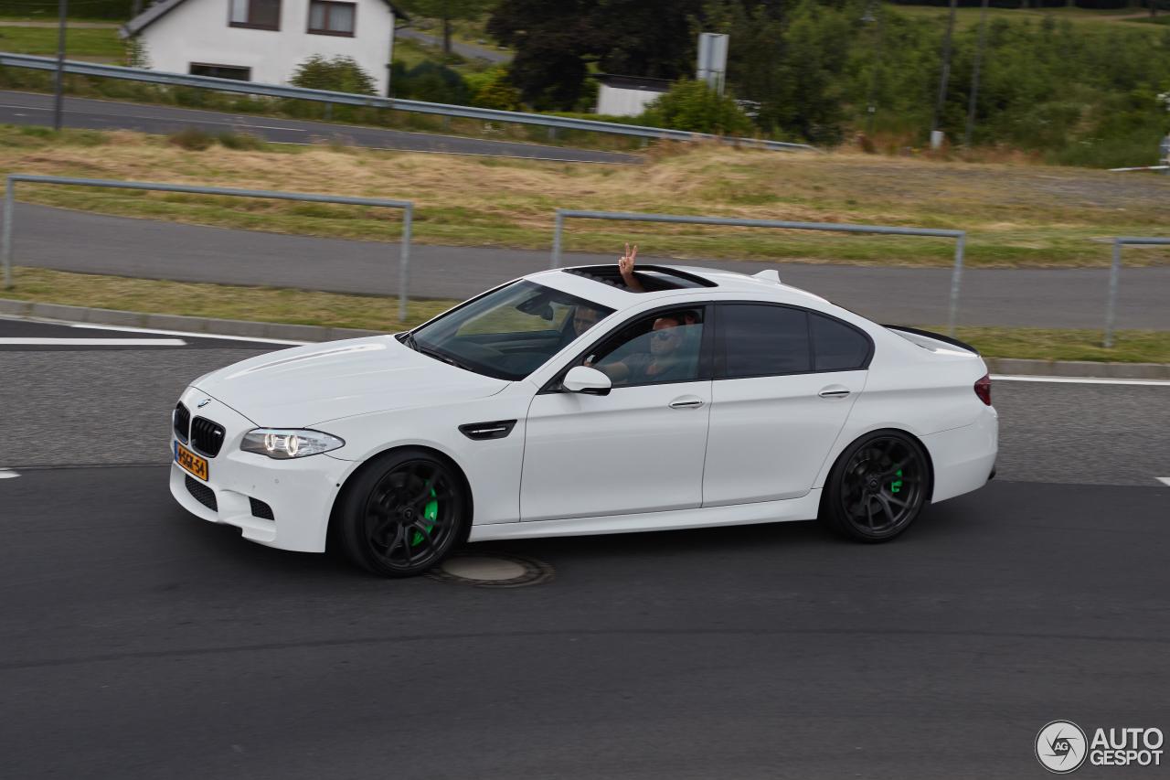 BMW M5 F10 2011