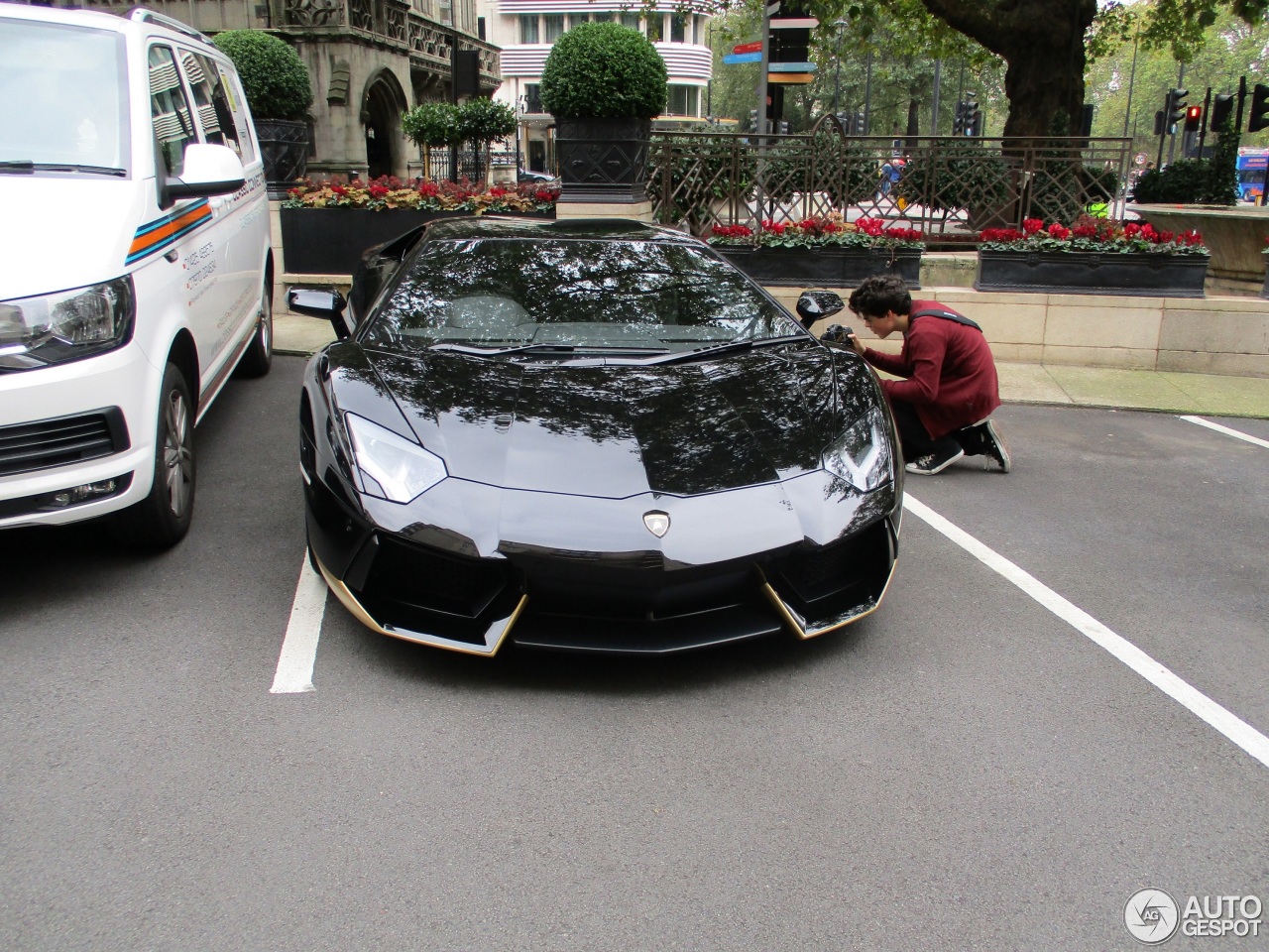 Lamborghini Aventador LP700-4 Miura Edition