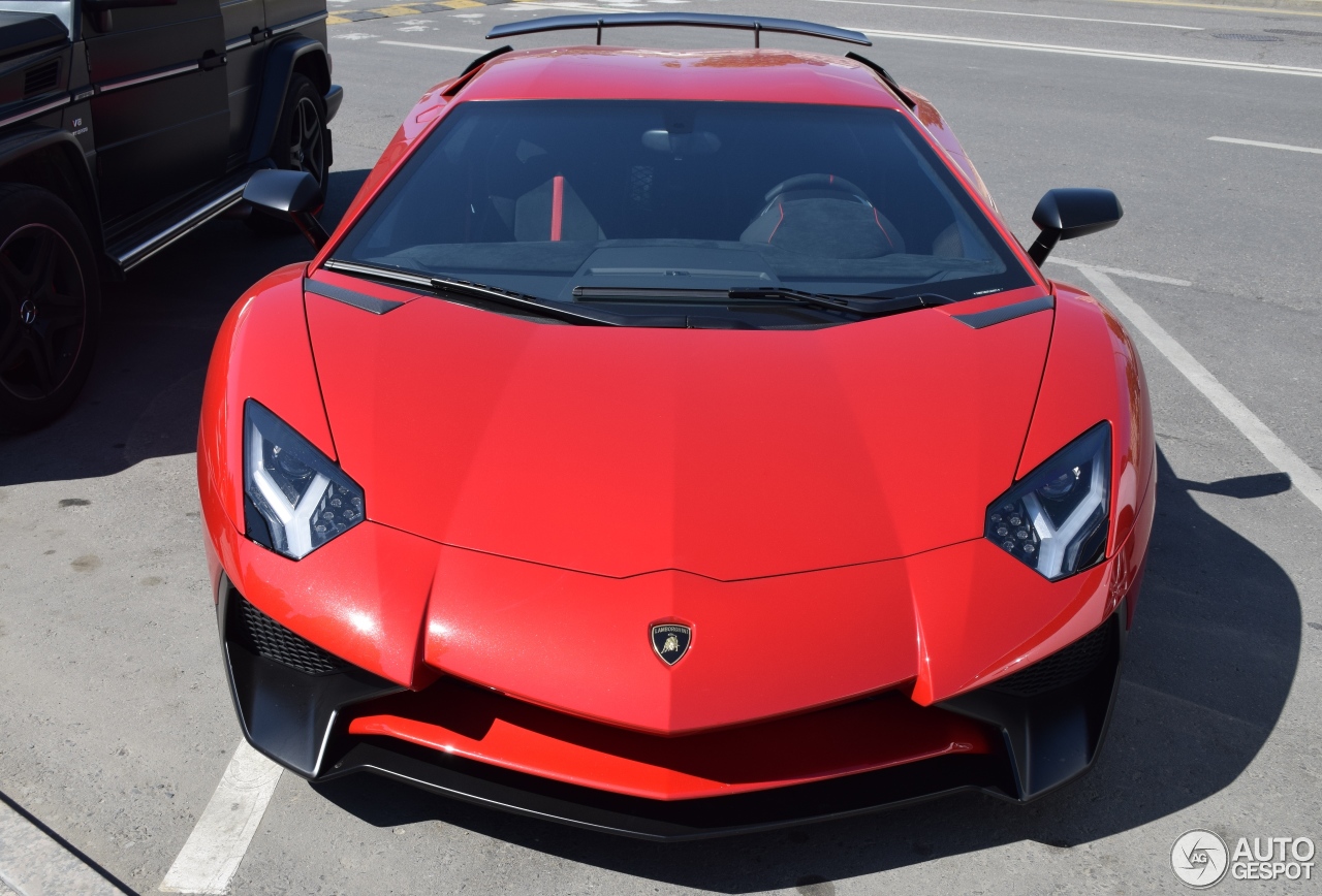 Lamborghini Aventador LP750-4 SuperVeloce