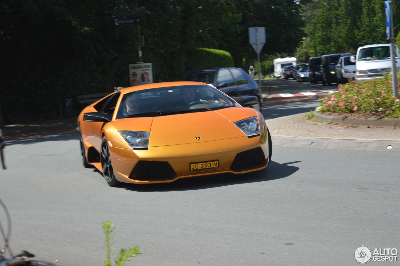 Lamborghini Murciélago LP640