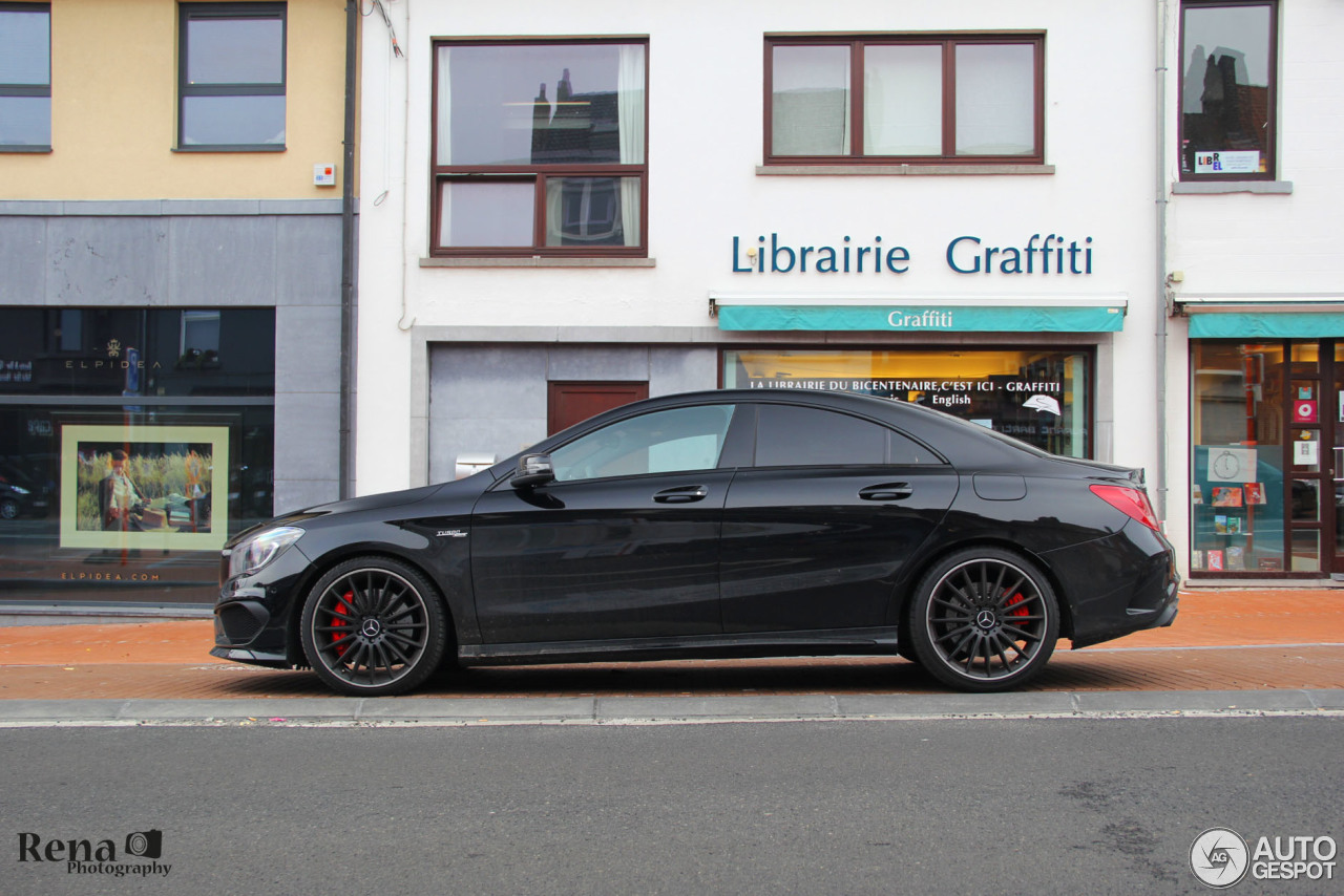 Mercedes-Benz CLA 45 AMG C117