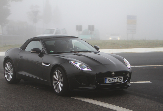 Jaguar F-TYPE S Convertible