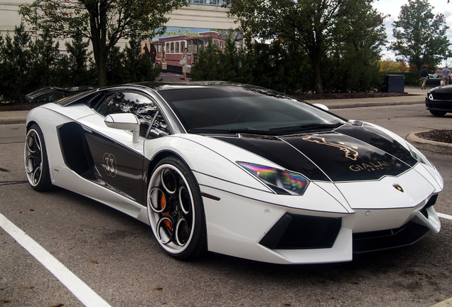 Lamborghini Aventador LP700-4