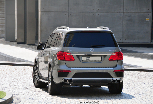 Mercedes-Benz GL 63 AMG X166