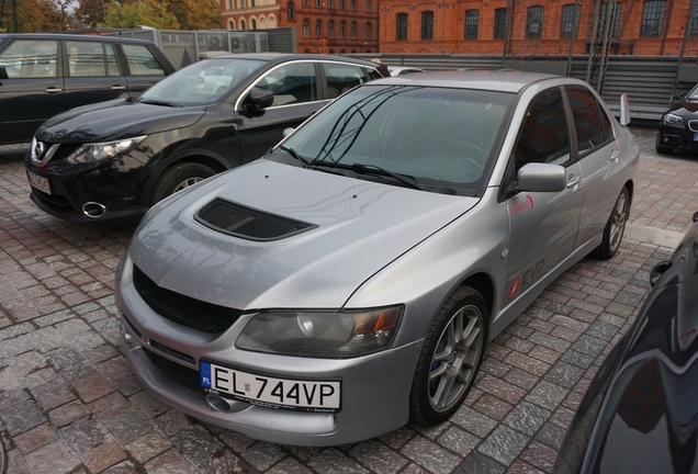 Mitsubishi Lancer Evolution IX MR