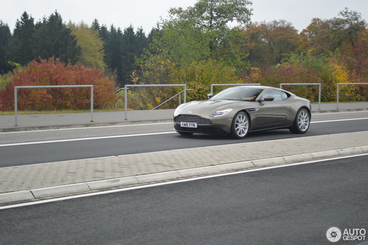 Aston Martin DB11