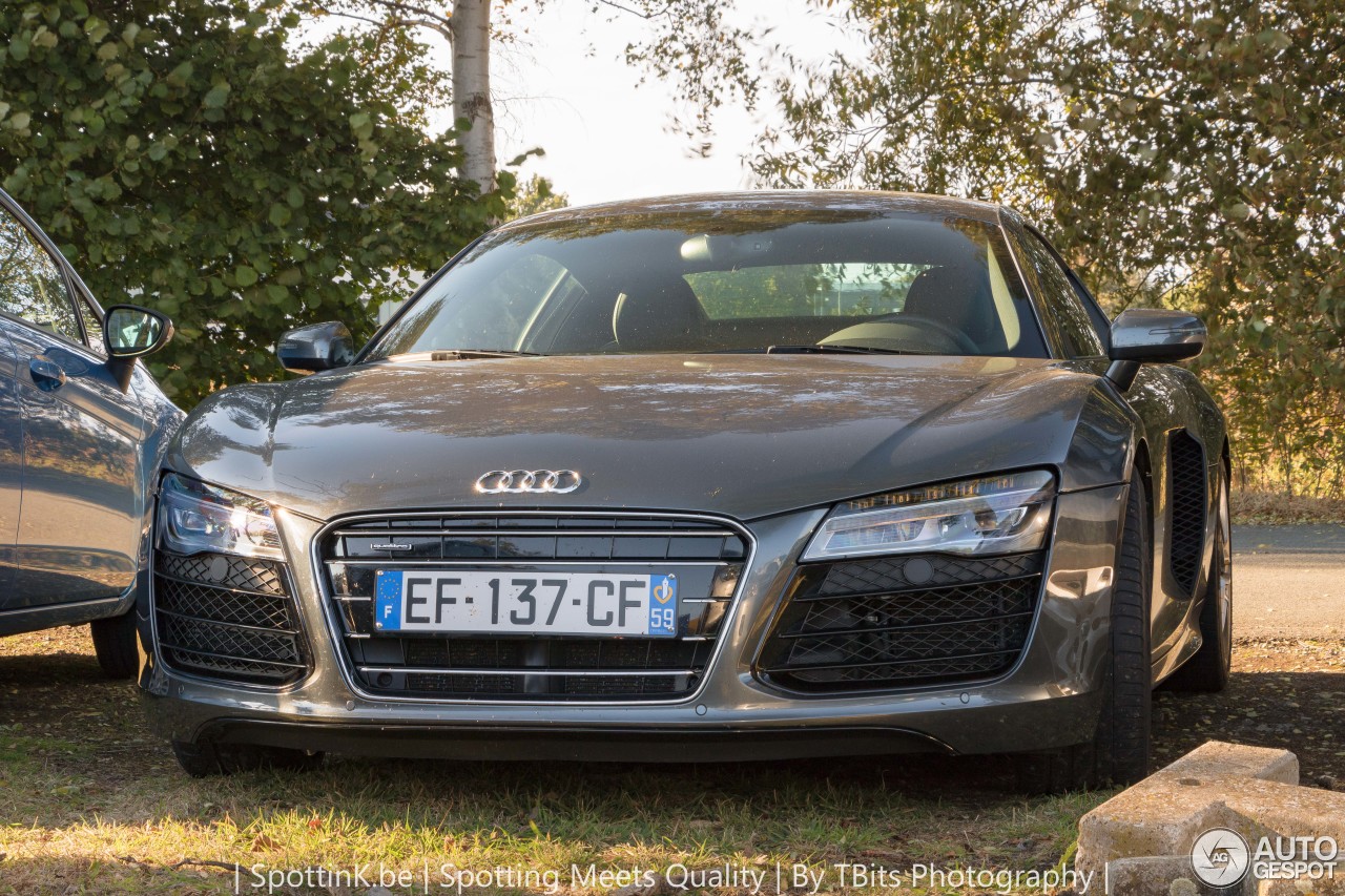 Audi R8 V10 2013