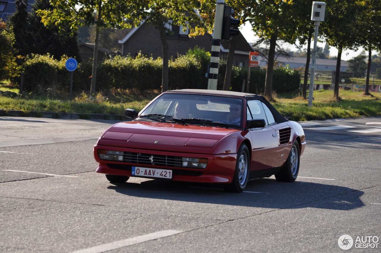 Ferrari Mondial 3.2 Cabriolet