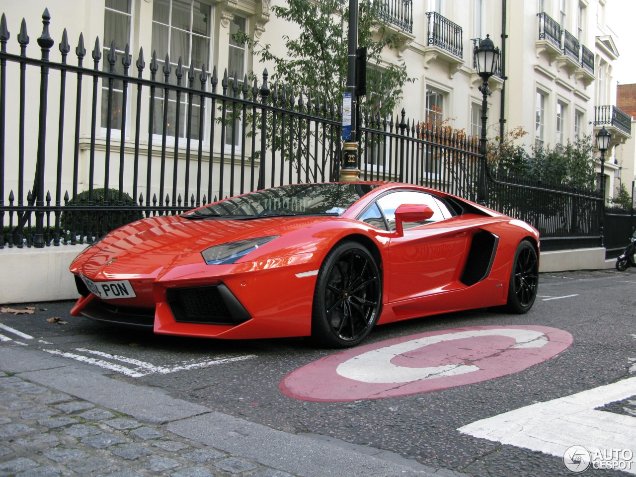 Lamborghini Aventador LP700-4