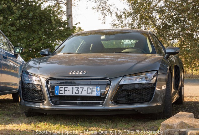 Audi R8 V10 2013