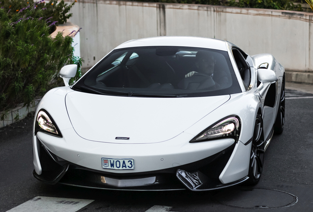 McLaren 570S