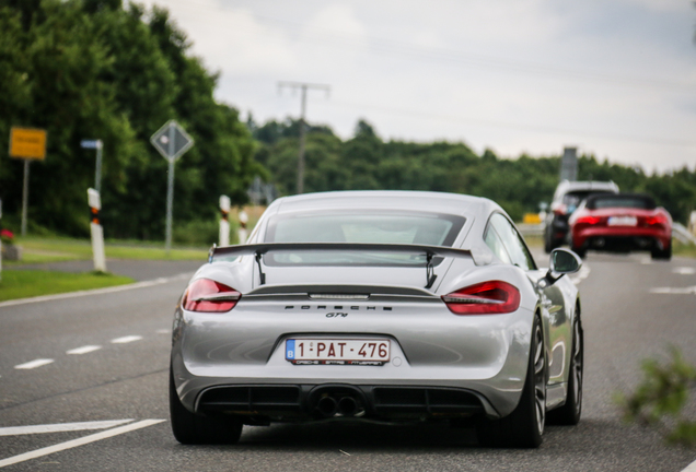 Porsche 981 Cayman GT4