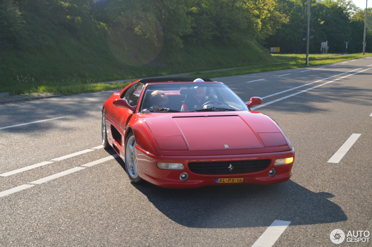 Ferrari F355 GTS