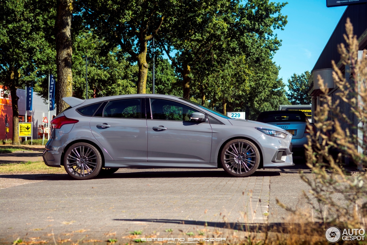 Ford Focus RS 2015