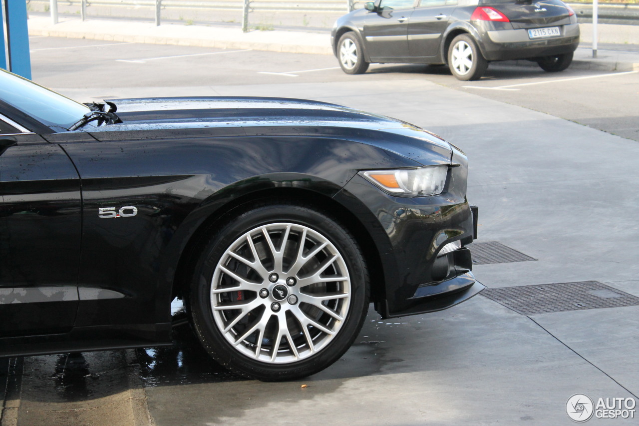 Ford Mustang GT 2015