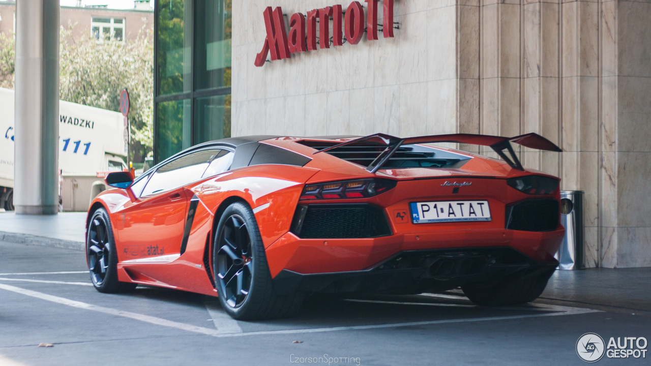 Lamborghini Aventador LP700-4