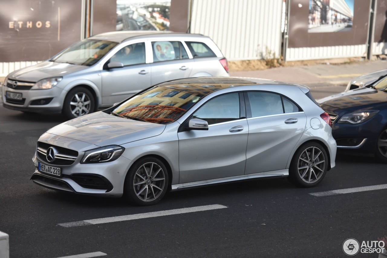 Mercedes-AMG A 45 W176 2015